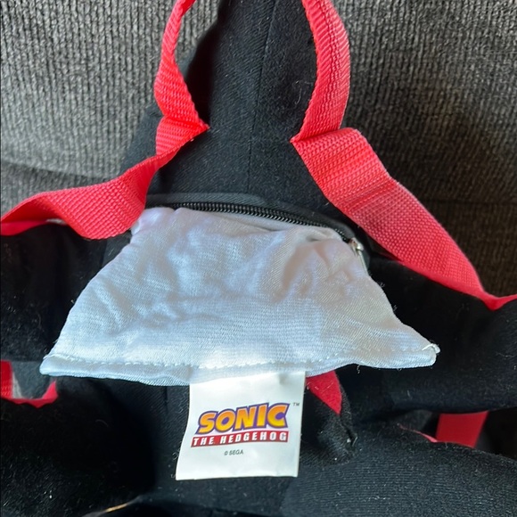 Sonic the Hedgehog Plush Backpack 22” - Picture 5 of 6